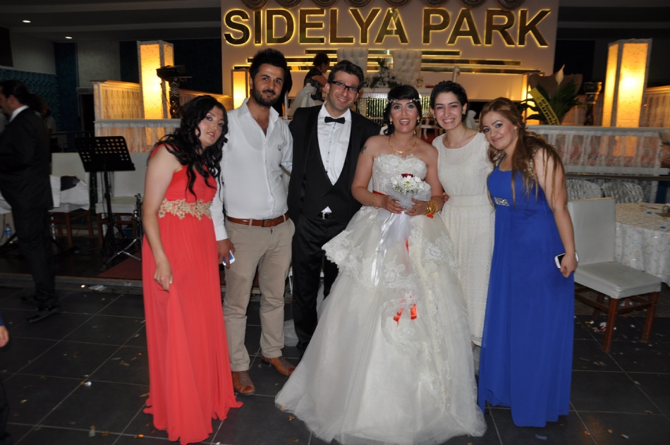fotograf galerisi sidelya park malatya dugun salonu yuzme havuzu restaurant